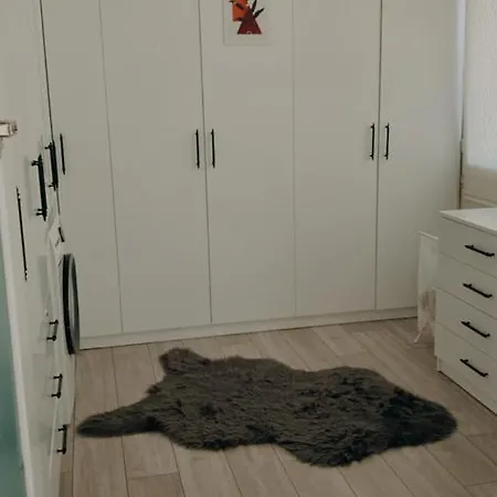 Yeni Eşyalı Ferah Sessiz Daire Daire