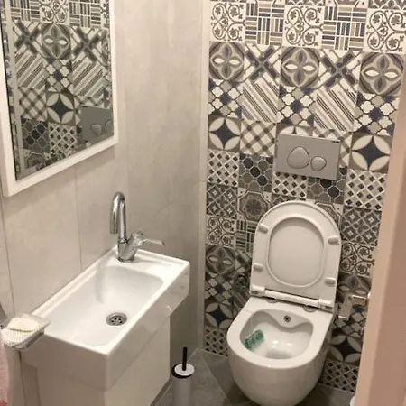 Yeni Eşyalı Ferah Sessiz Daire Daire Fethiye